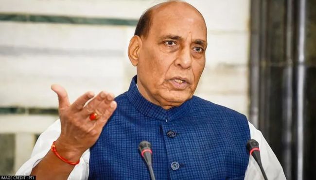 https://salarnews.in/public/uploads/images/newsimages/maannewsimage23082024_163837_rajnath singh.jpg